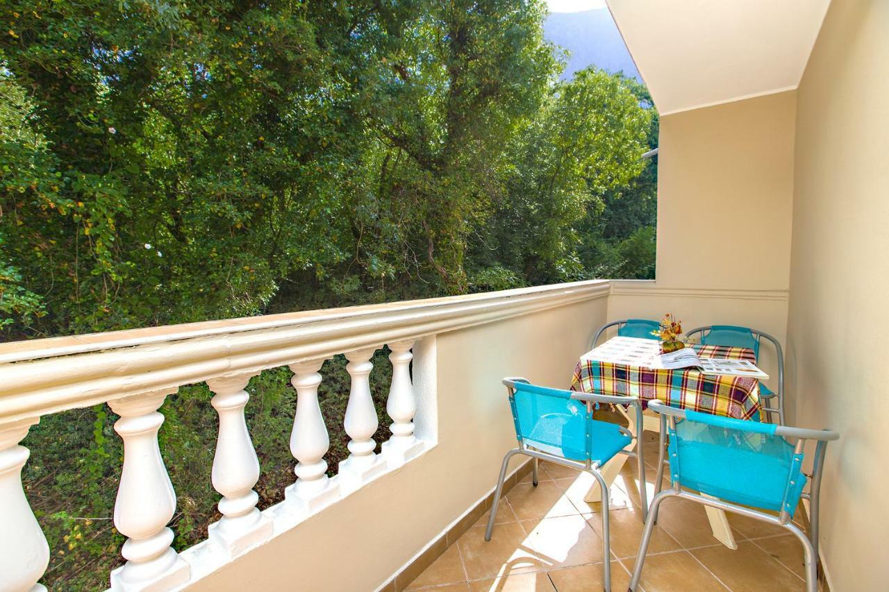 Apartments Villa Popovic Kotor Kültér fotó