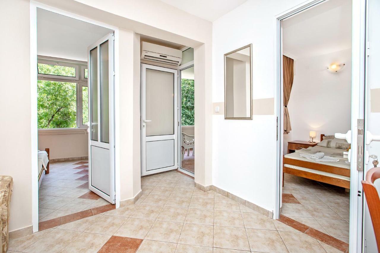 Apartments Villa Popovic Kotor Kültér fotó