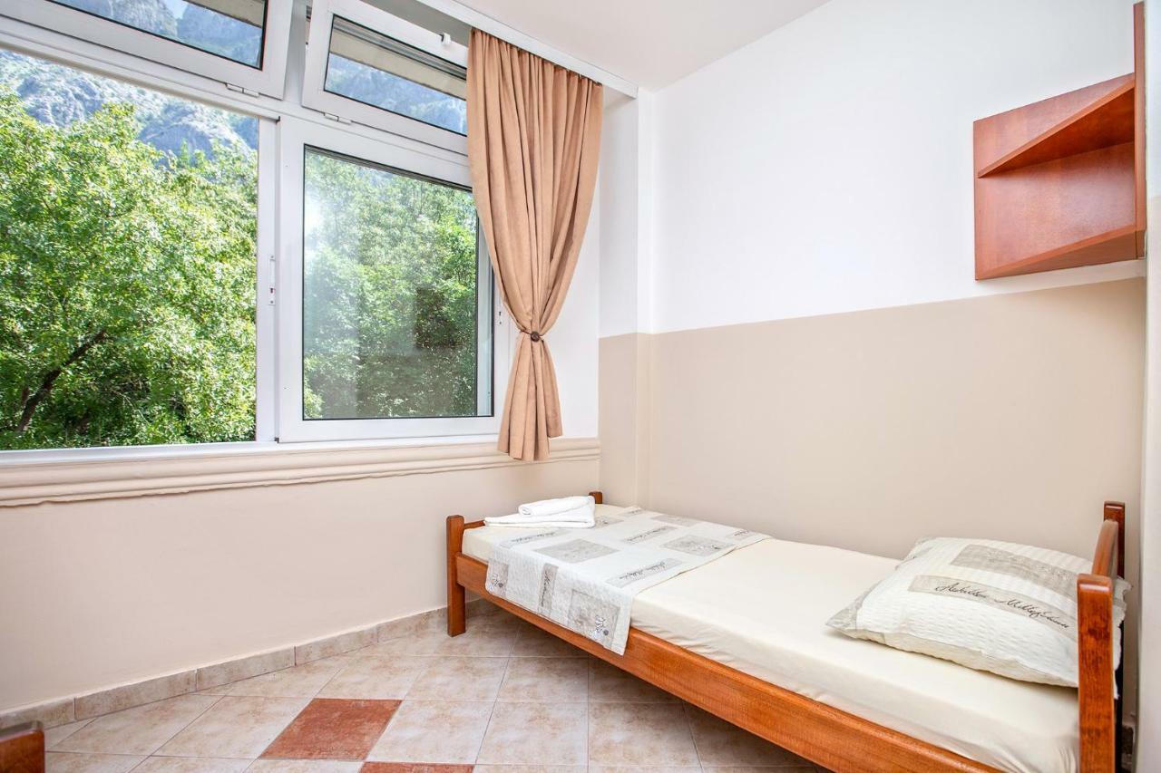 Apartments Villa Popovic Kotor Kültér fotó