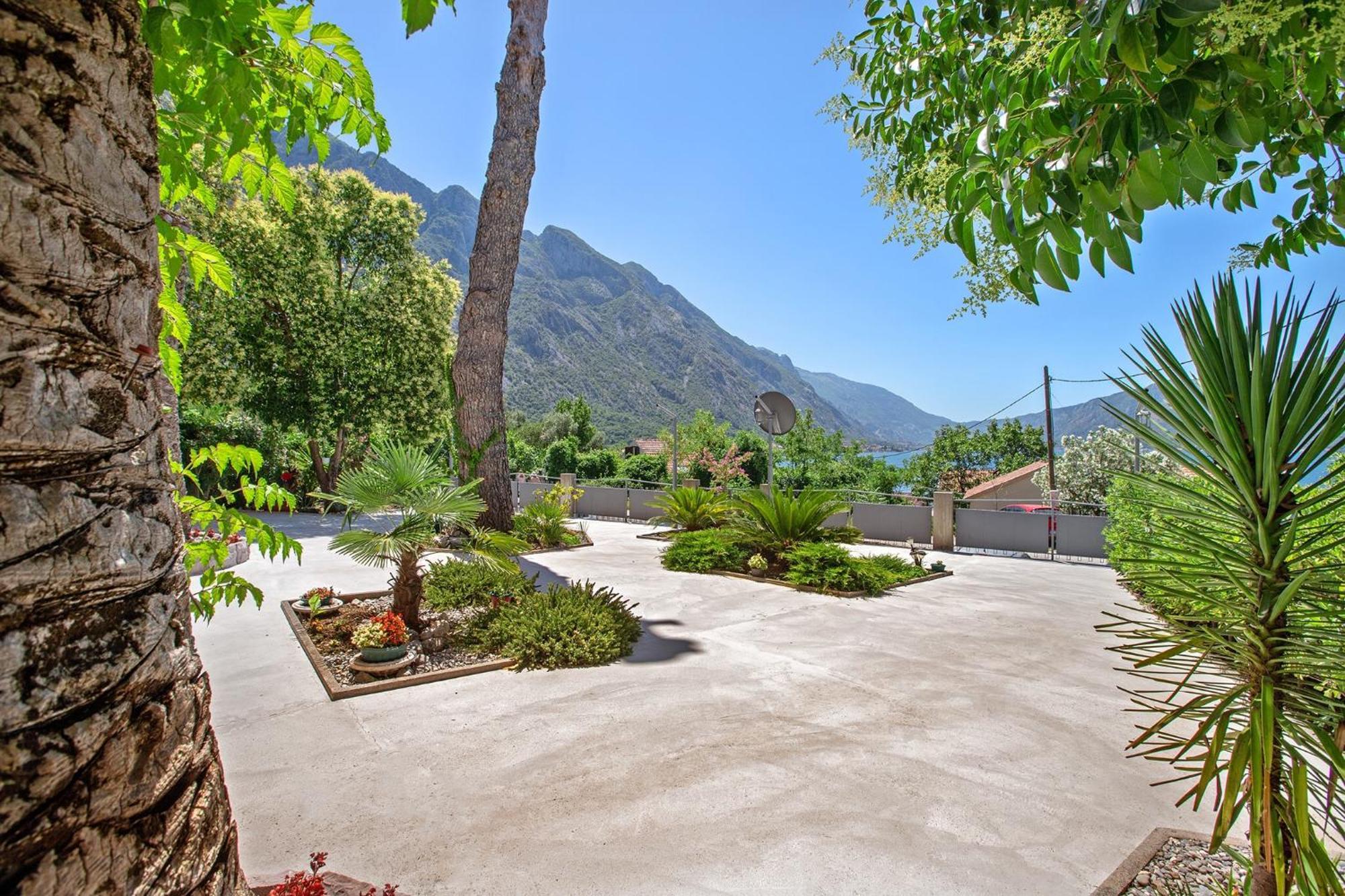 Apartments Villa Popovic Kotor Kültér fotó
